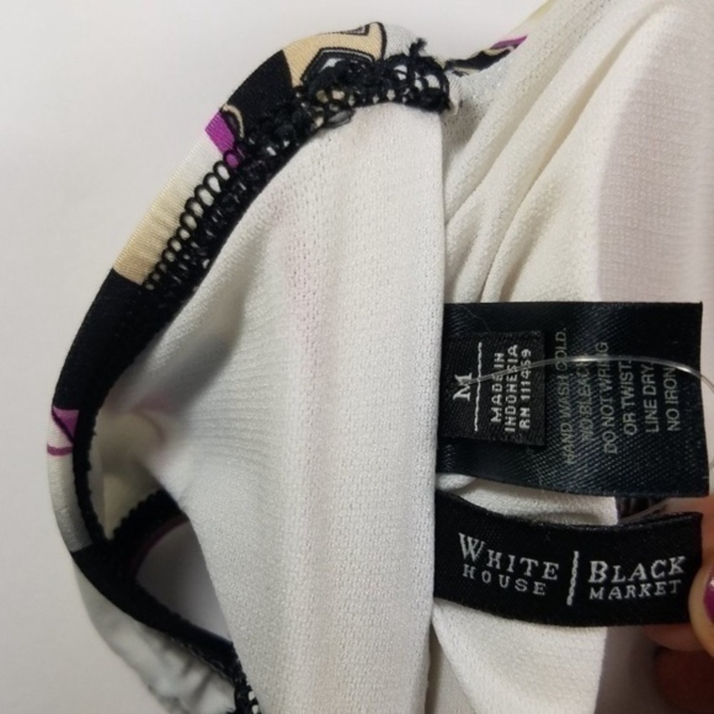 NWT White House Black Market Swim Bikini Top size M - Picture 4 of 4